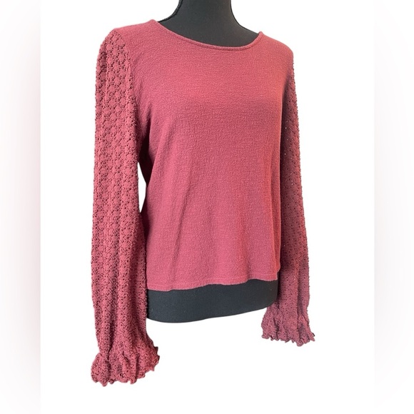 MADEWELL Eyelet mix Ruffle sleeve top 
Size medium - Picture 6 of 6